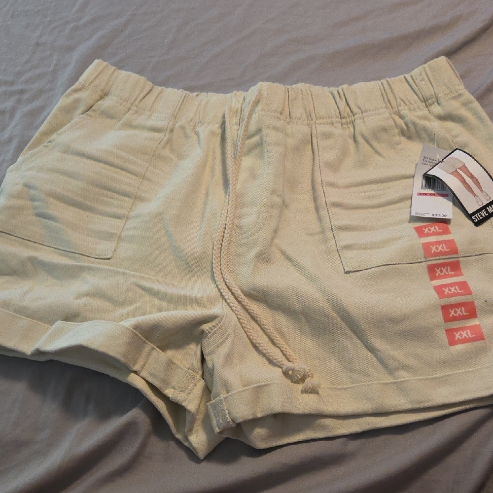 Steve Madden Cream Athletic Shorts with Side Ruching